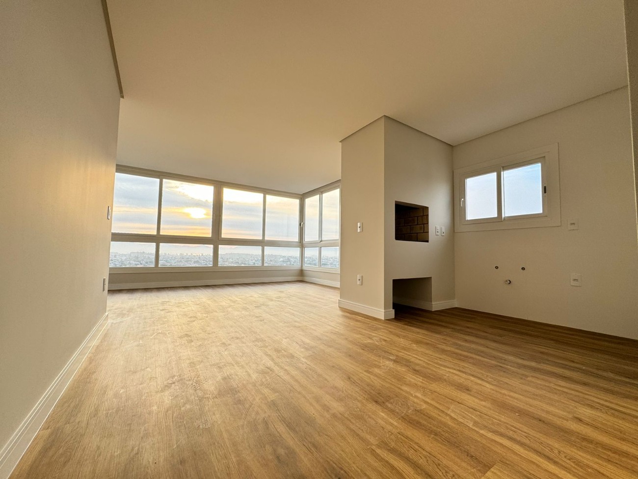 Apartamento 2 dormitórios para venda, Centro em Capão da Canoa | Ref.: 305984